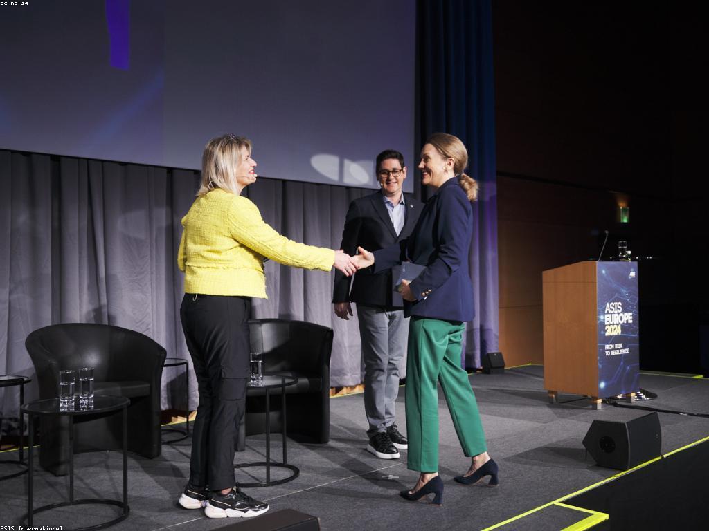 យុទ្ធសាស្ត្រសុវត្ថិភាព: ចំណុចសំខាន់សម្រាប់ការពារប្រព័ន្ធ